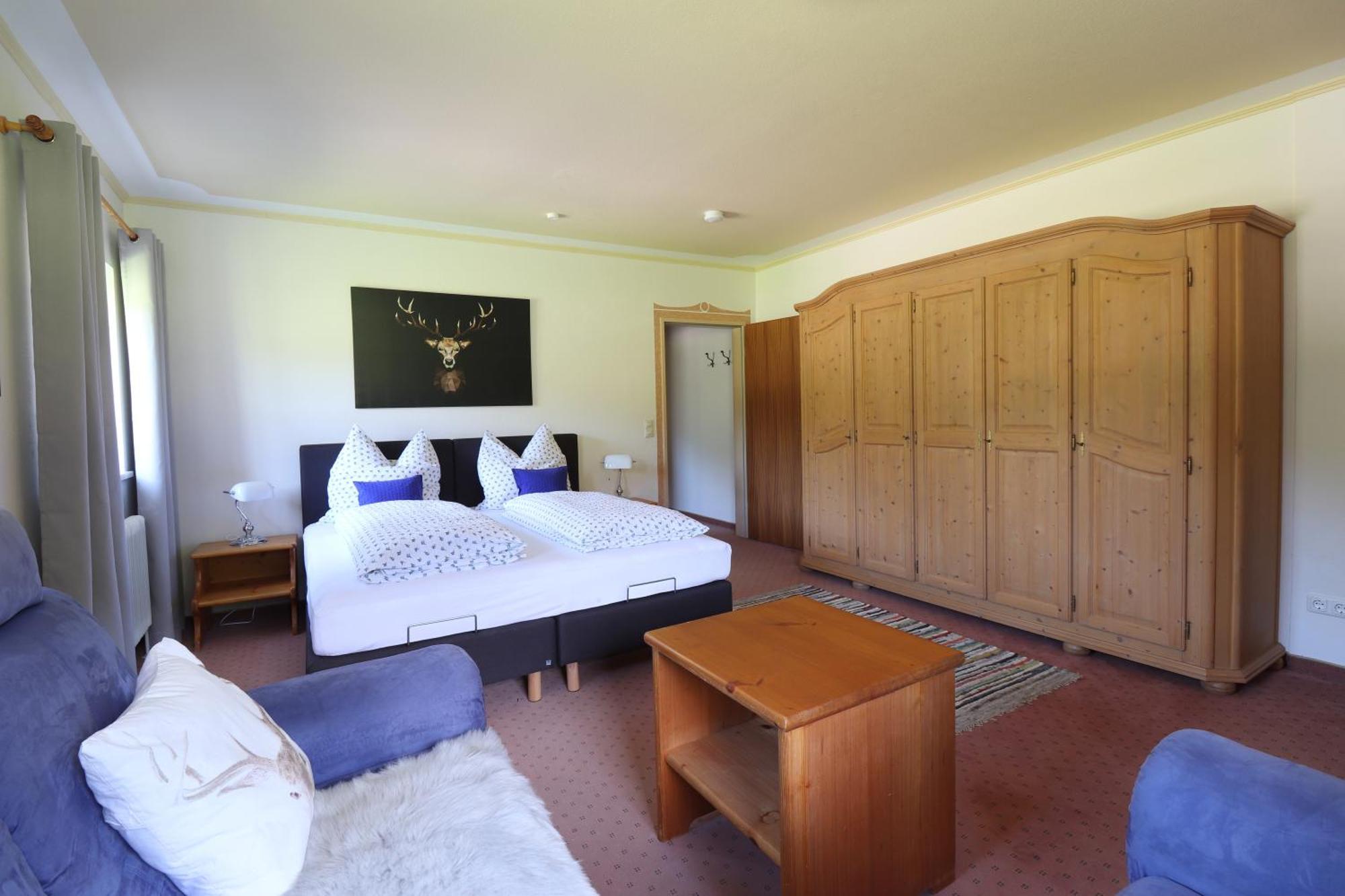 Großes Doppelzimmer